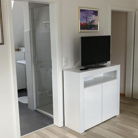 Muenchen Waldperlach Ruhig Und Sehr Schoene Wohnung المظهر الخارجي الصورة